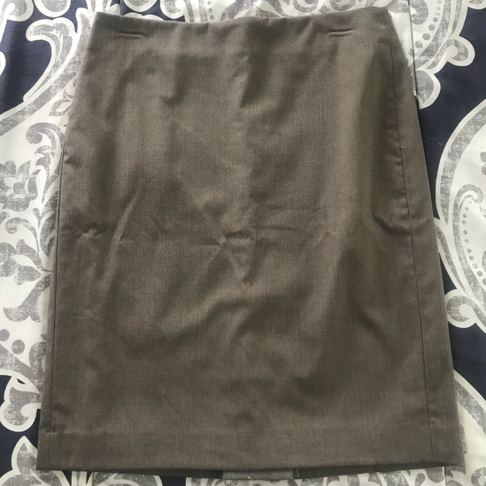 Pencil skirt